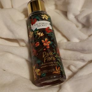 VS Dark Flora Fragrance Mist